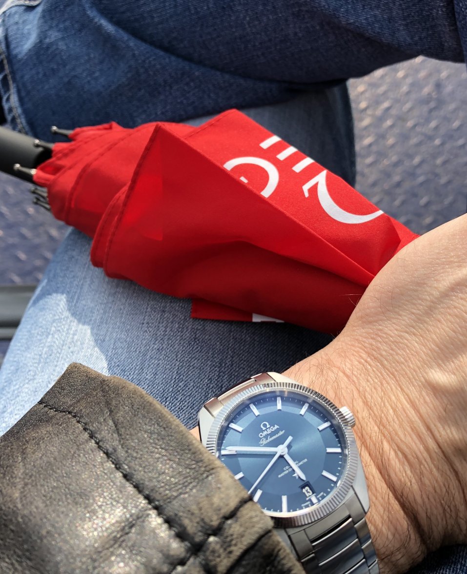 Water resistance  Globemaster and Omega Brolly.jpg