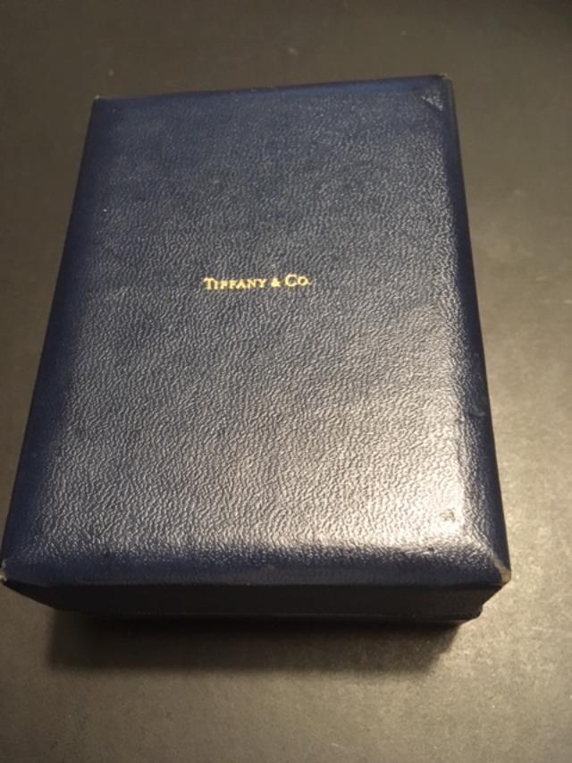 Omega SM 300 Tiffany Box 2.jpg