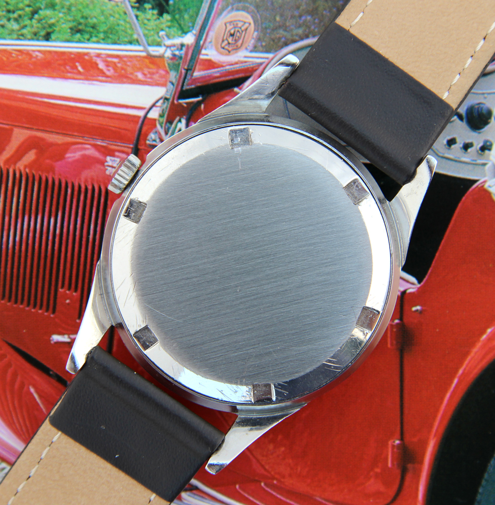 TissotVisodateHoneycomb-bk2 copy.JPG