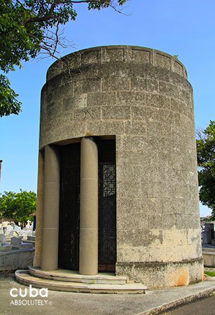 Yadira-Montero-Cementerio-de-Colon-18.jpg