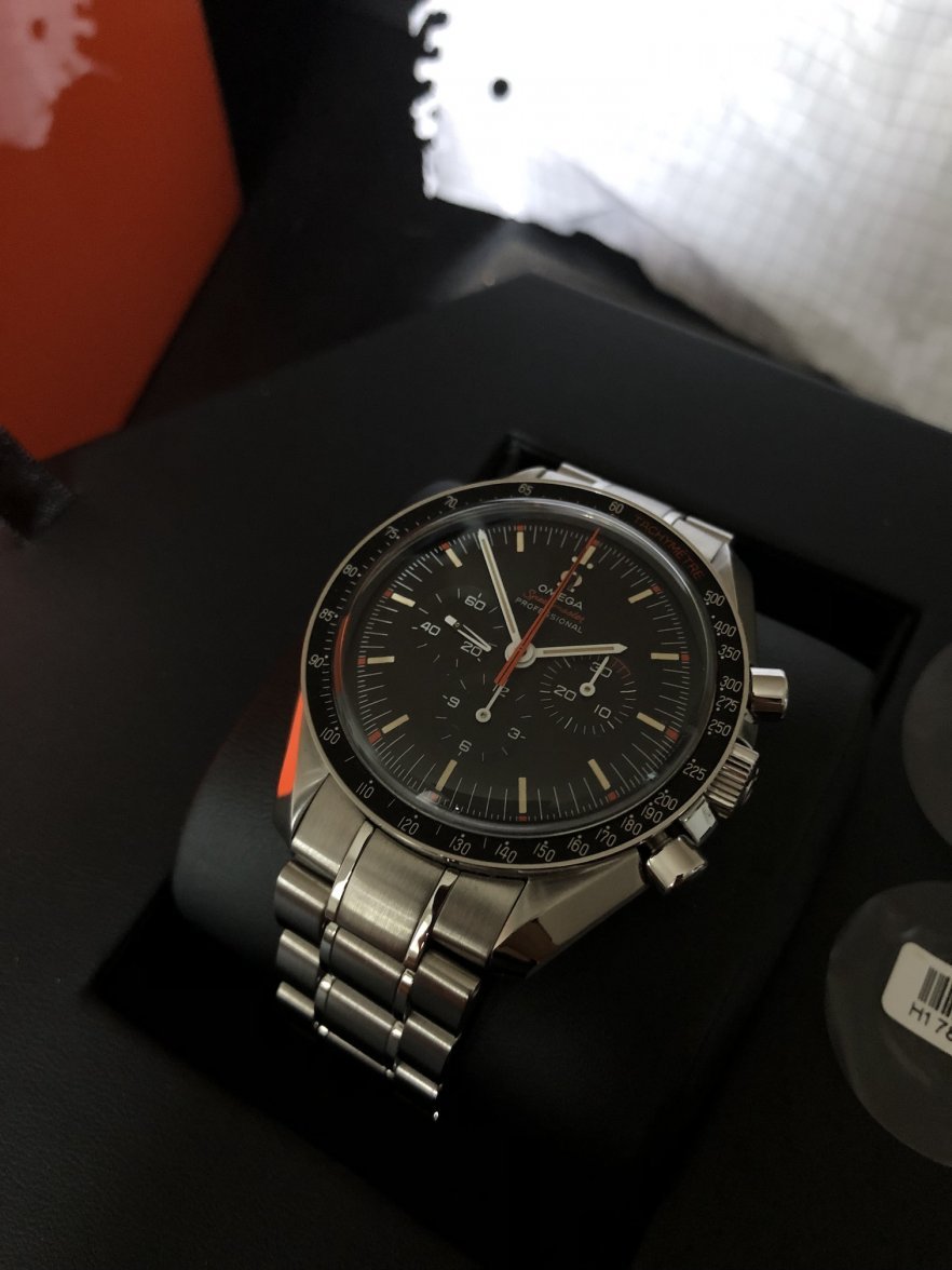 SOLD - Omega Speedmaster Moonwatch Speedy Tuesday II ...