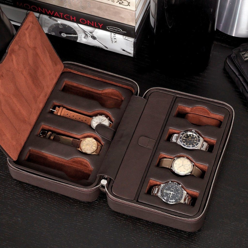 dark_brown_luxury_leather_watch_box_b_1_1_1024x1024.jpg