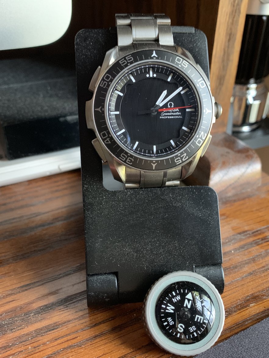 Close compass.JPG