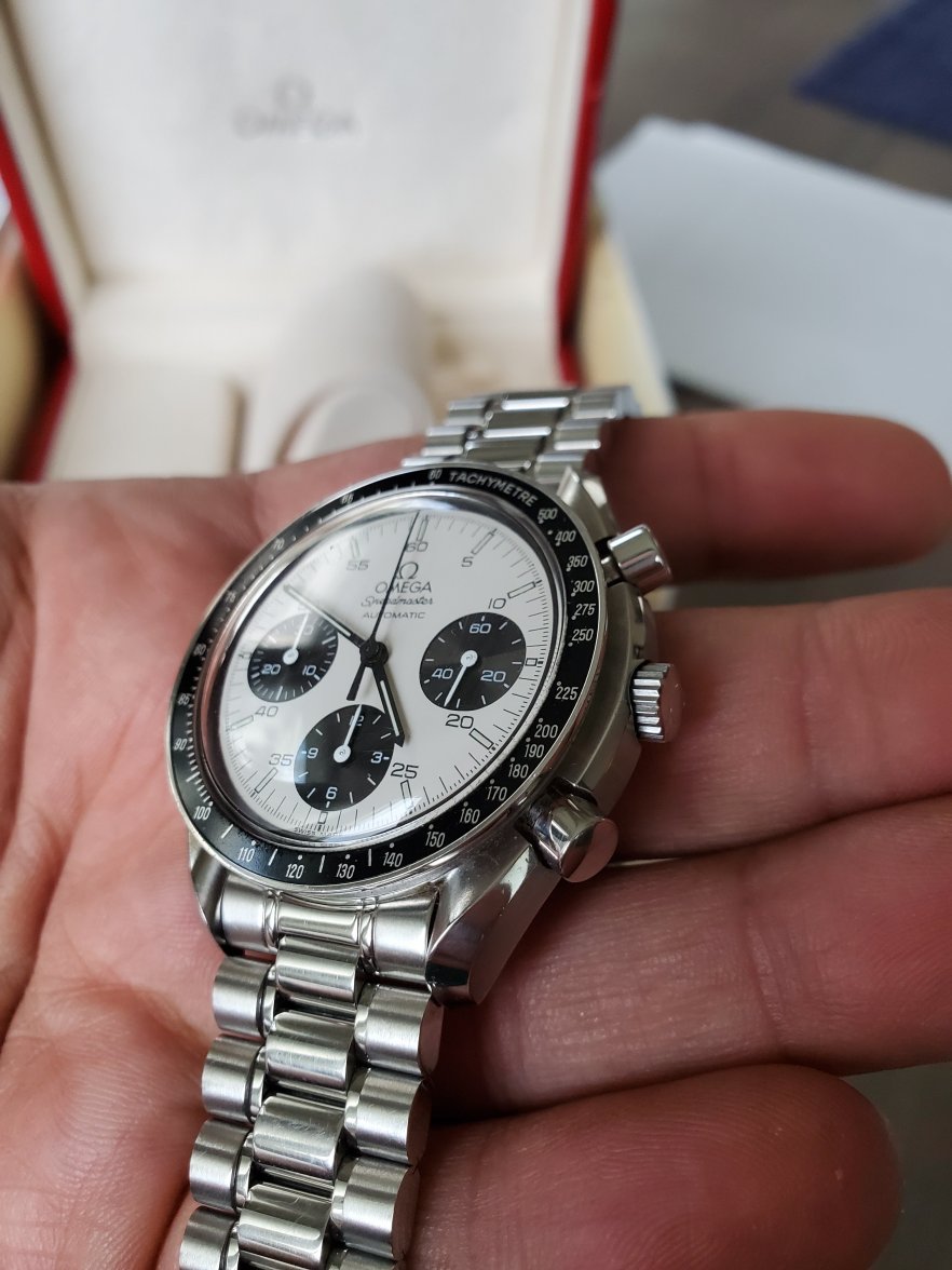 omega speedmaster marui panda