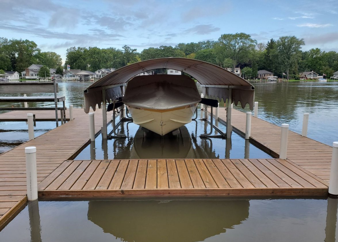 pier and boat 1 20190915_073827.jpg