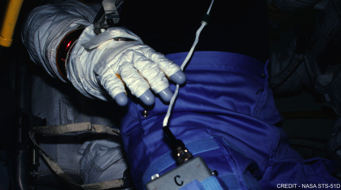 sts-51d2.png