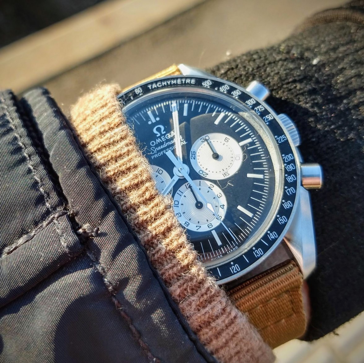 ST1strap.jpg
