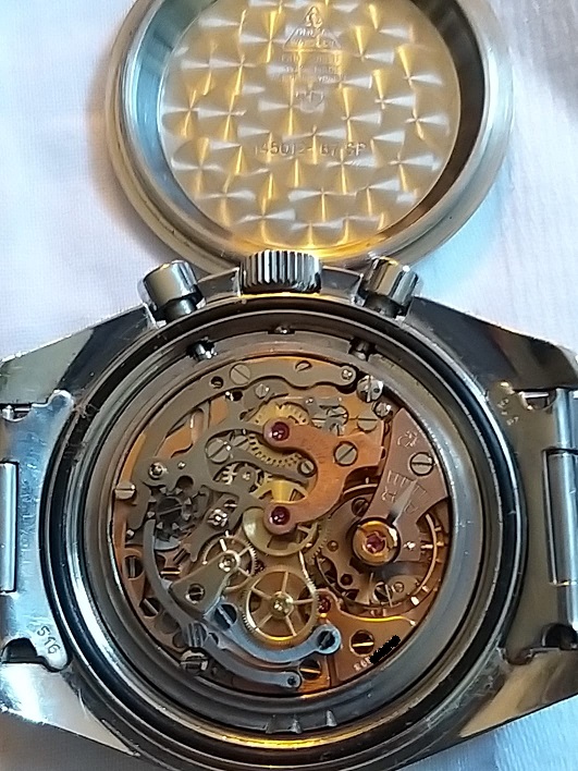 Racing Red inside.jpg