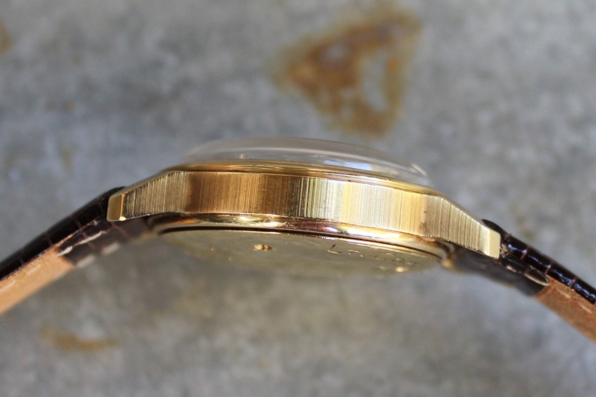 WATCH 2.jpg