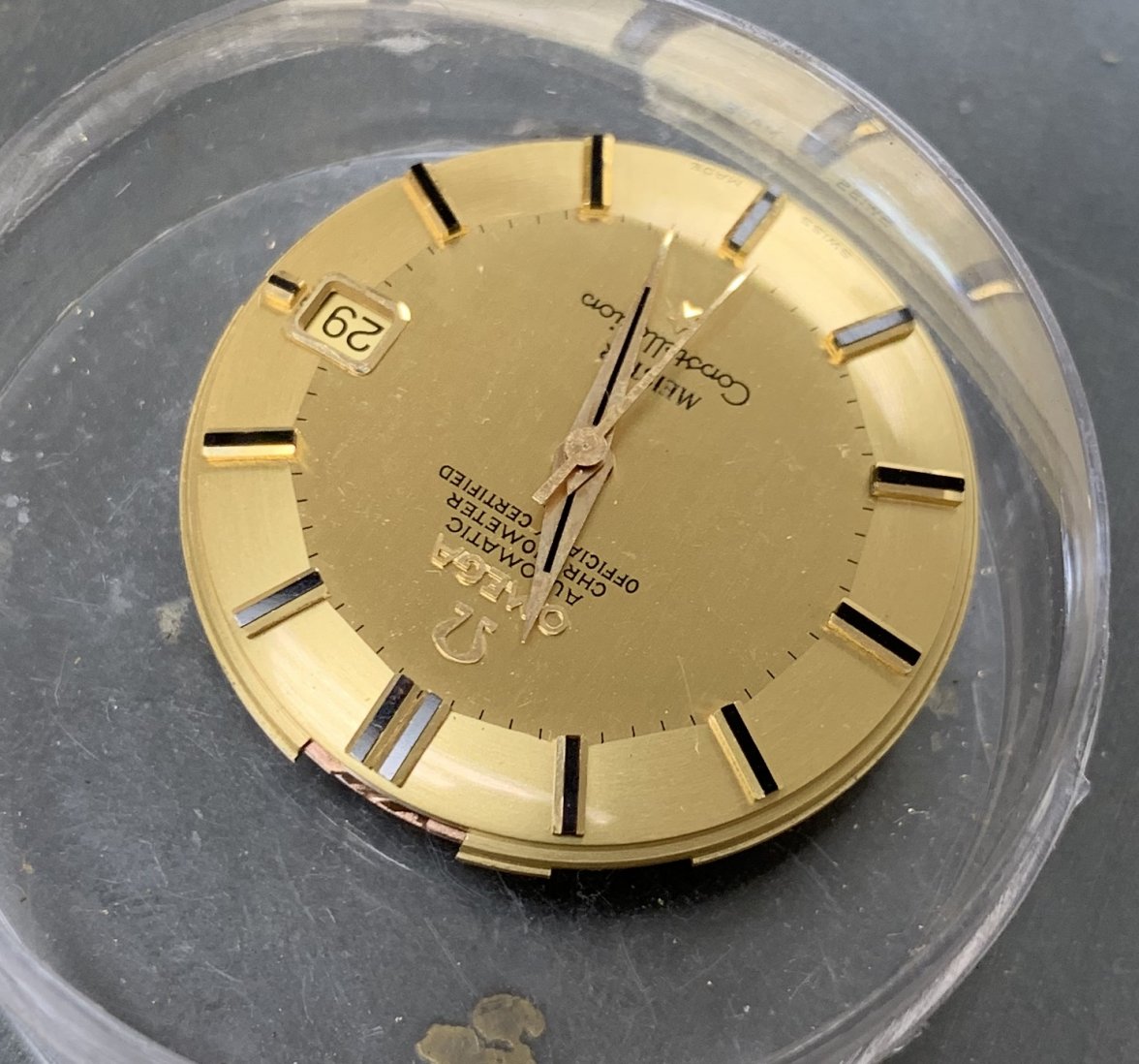 Connie MEISTER date dial on cal 561 