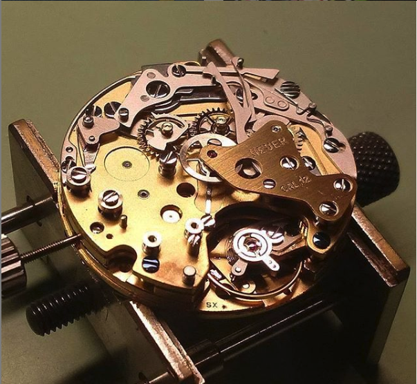 Heuer Calculator Movement.png