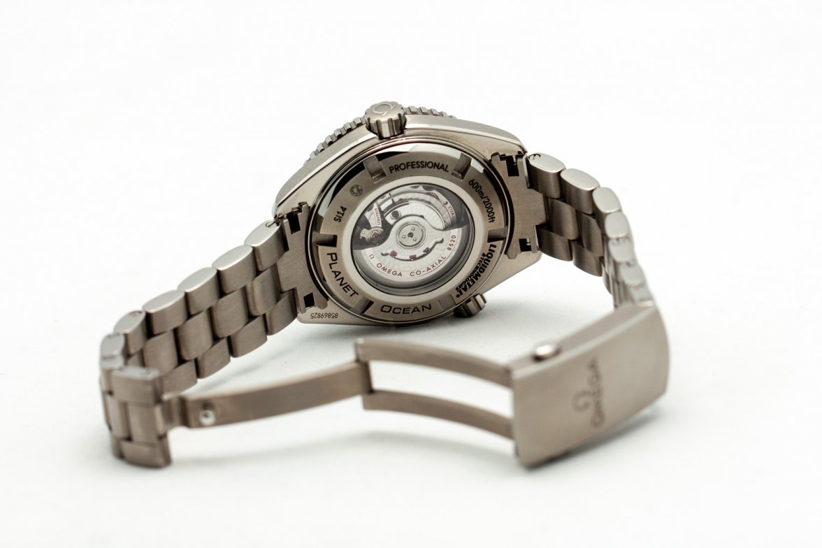 Omega Planet Ocean 38 Blue (11 of 13).jpg Omega Planet Ocean 38 Blue (11 of 13).jpg
