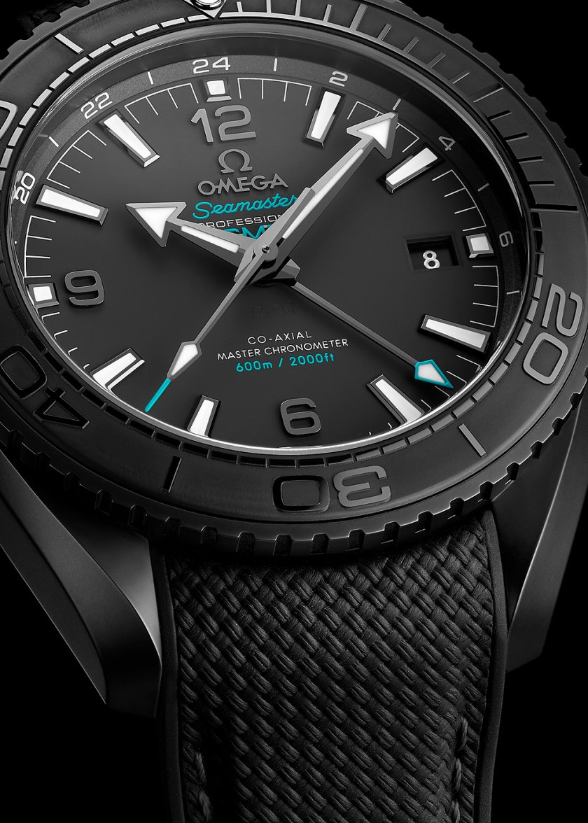 Omega_Seamaster_PO_DeepBlack_Casamigos_DialCU_1000.jpg