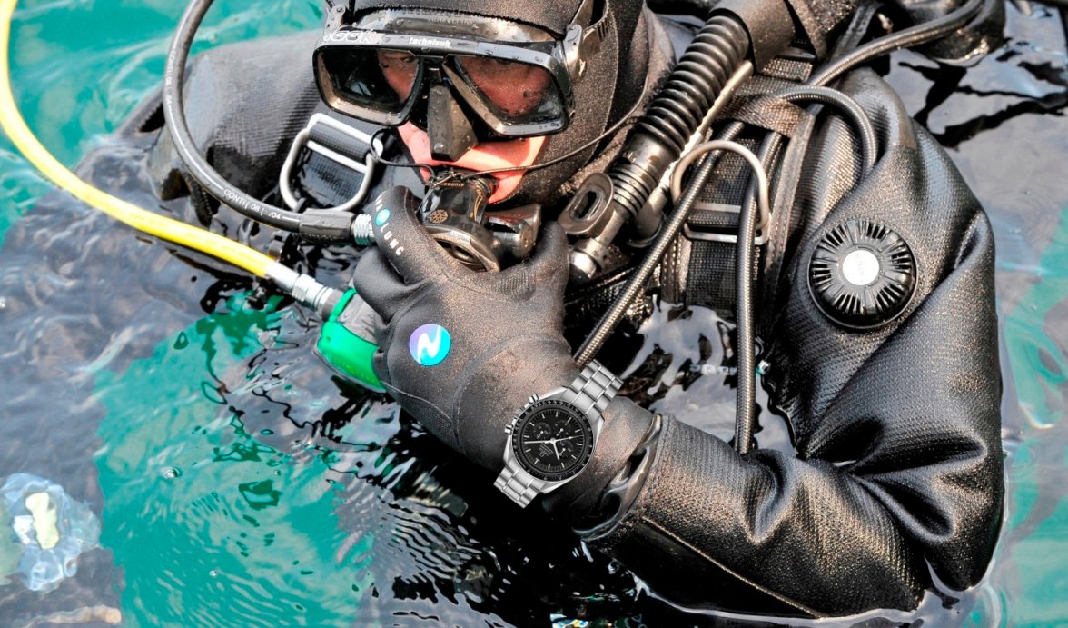 SpeedmasterDiver.jpg