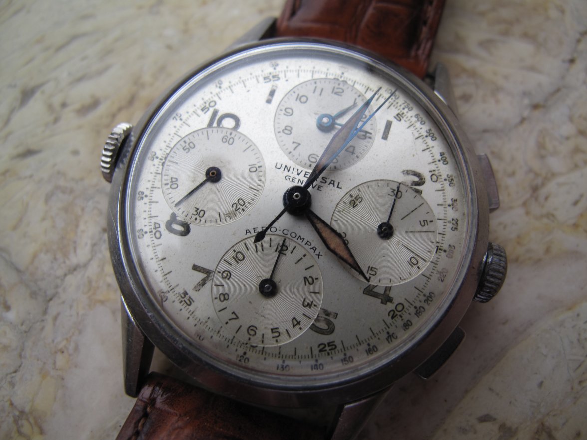 Universal Aero-Compax 3.JPG