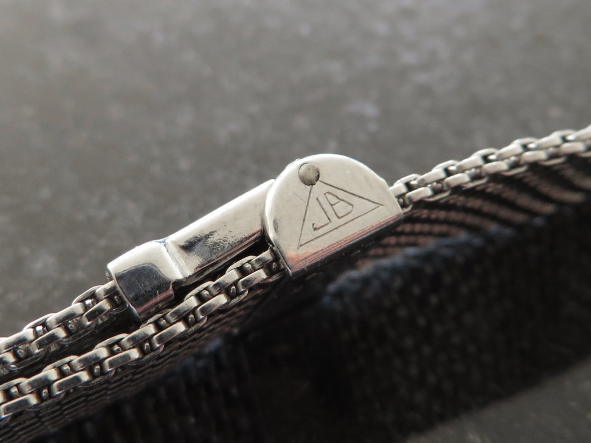 IMG_4377.jpg IMG_4377.jpg