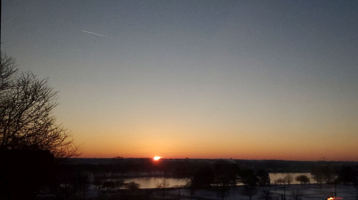 SP Moonphase sunrise 2 20200121_071812.jpg