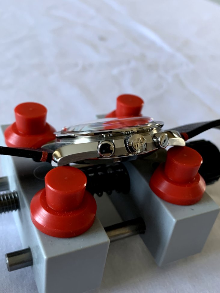 ST2 Ultraman - dial side view - chrono pushers left.jpg ST2 Ultraman - dial side view - chrono pushers left.jpg