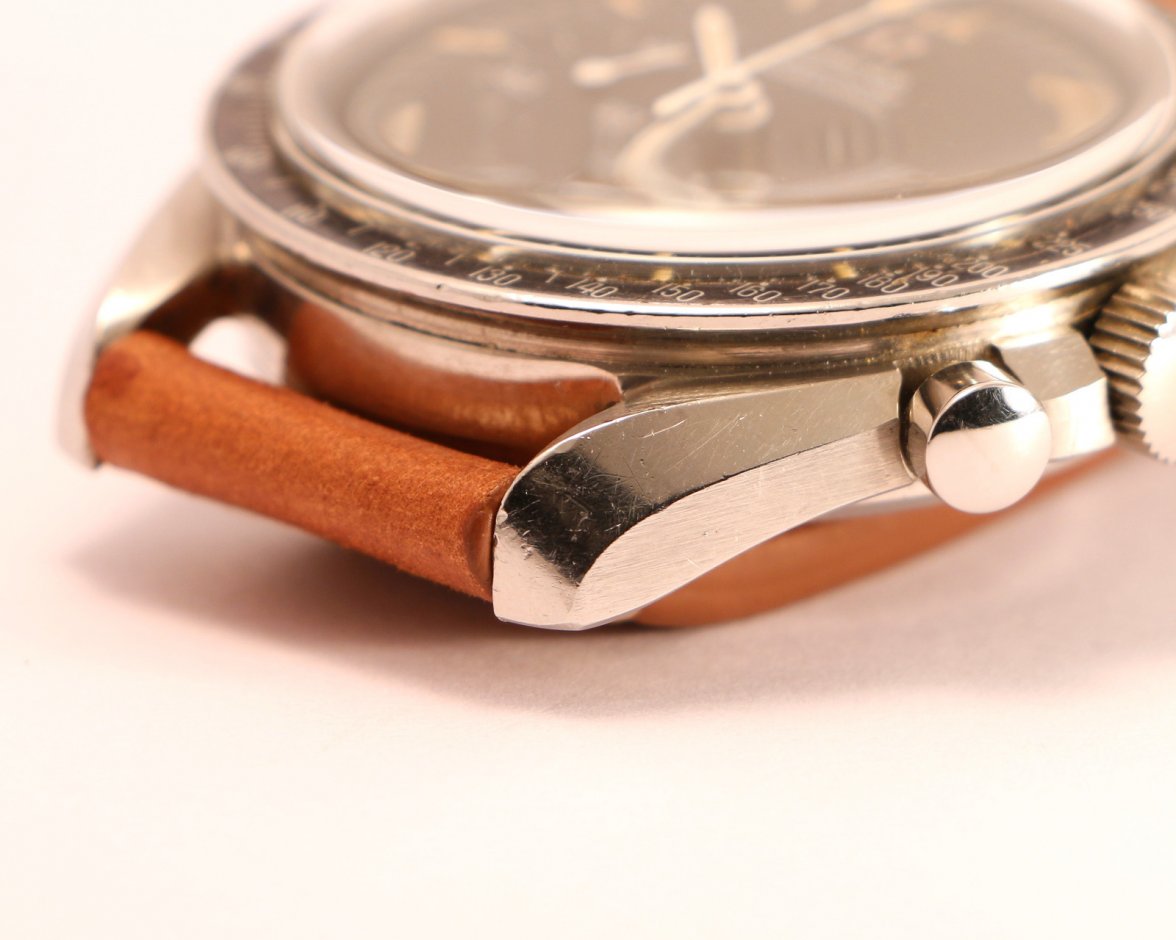 Omega-speedmaster-105012-64-9.jpg Omega-speedmaster-105012-64-9.jpg