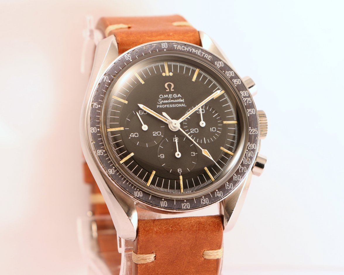 Omega-speedmaster-105012-64-16.jpg Omega-speedmaster-105012-64-16.jpg