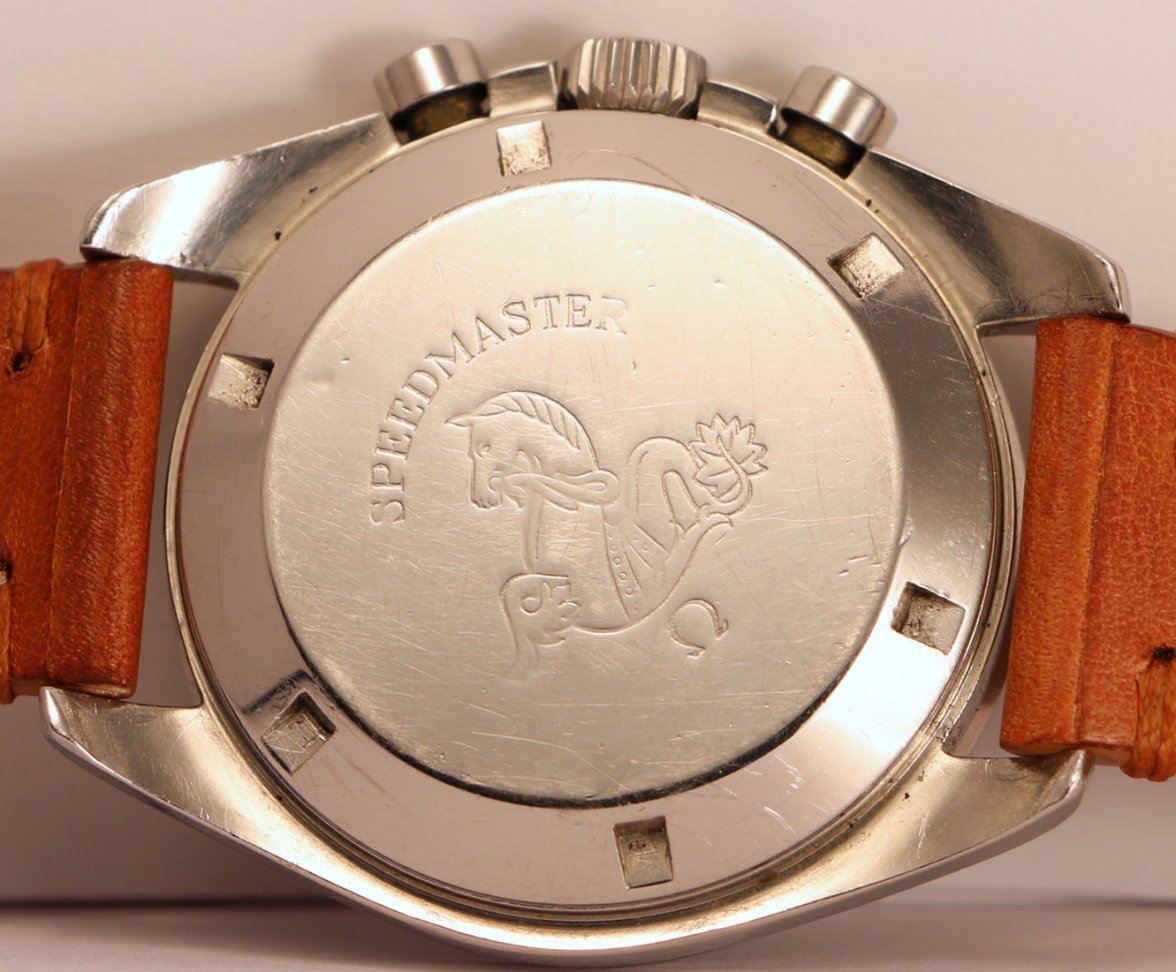 omega-speedmaster-105012-6.jpg