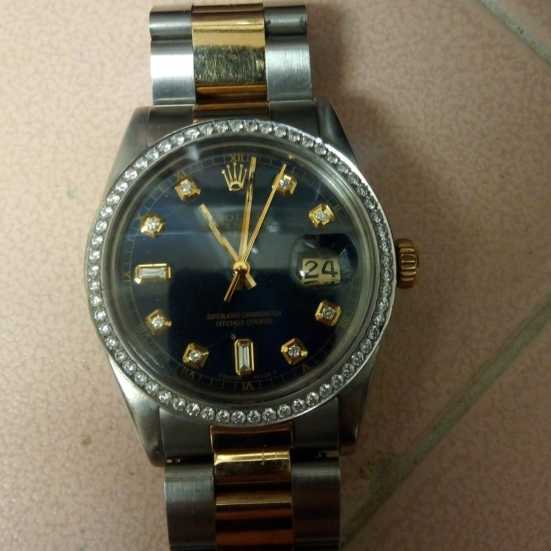 CHRONO24_20191211_1713173182299677215583429.jpg