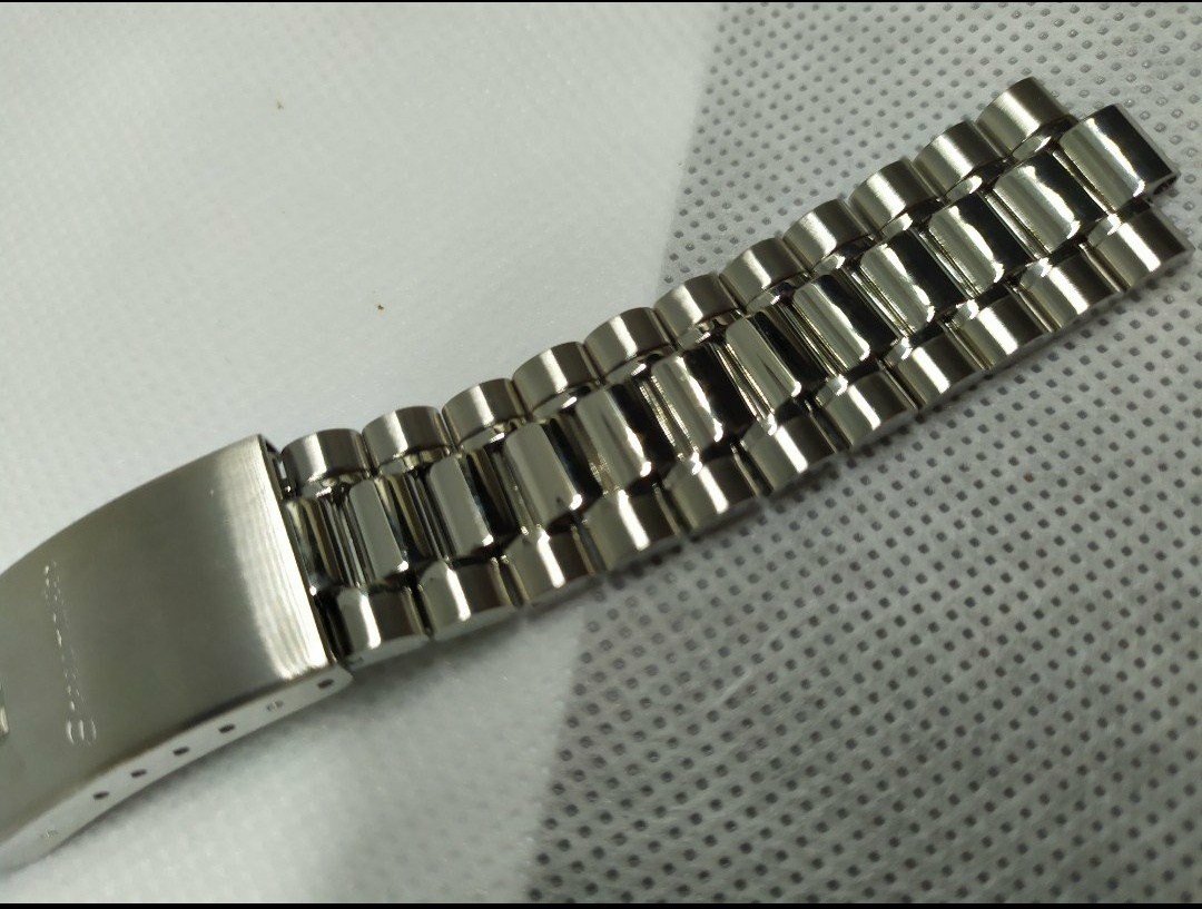 Omega best sale 1469 bracelet