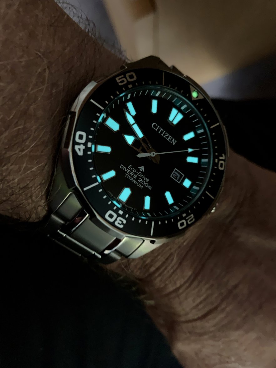 citizen eco drive divers 200m