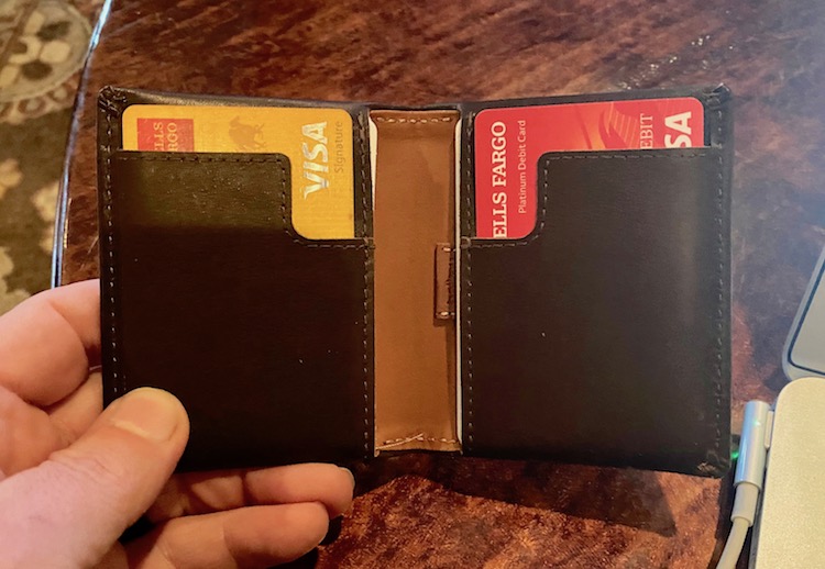 Bellroy - 1.jpg