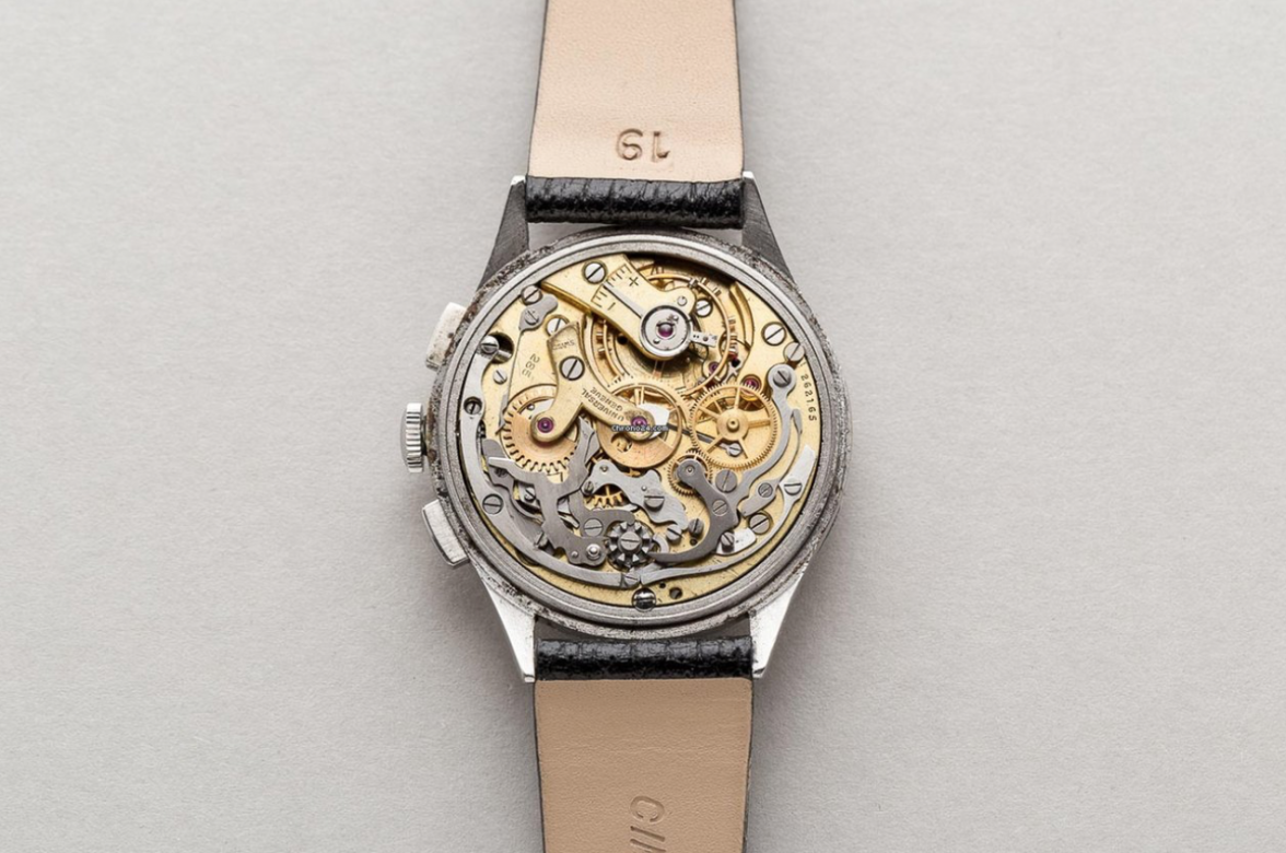 Universal Genève Compax Chronograph 22523 Omega Forums