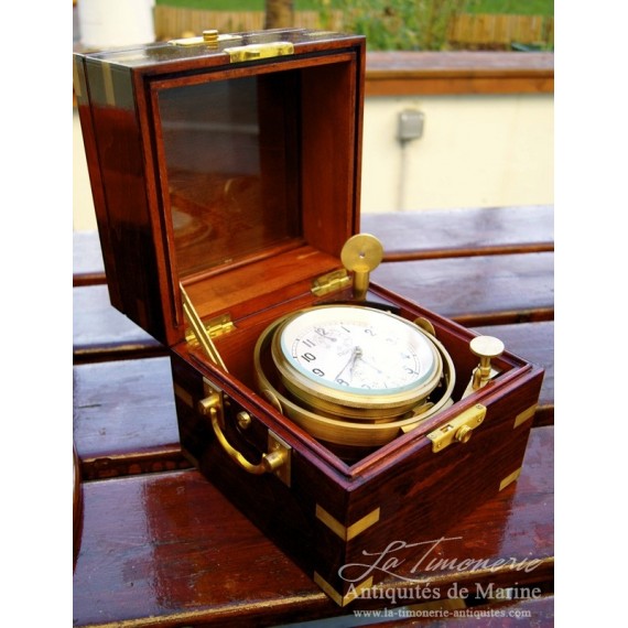 marine-chronometer-kirov-15-ruby.jpg