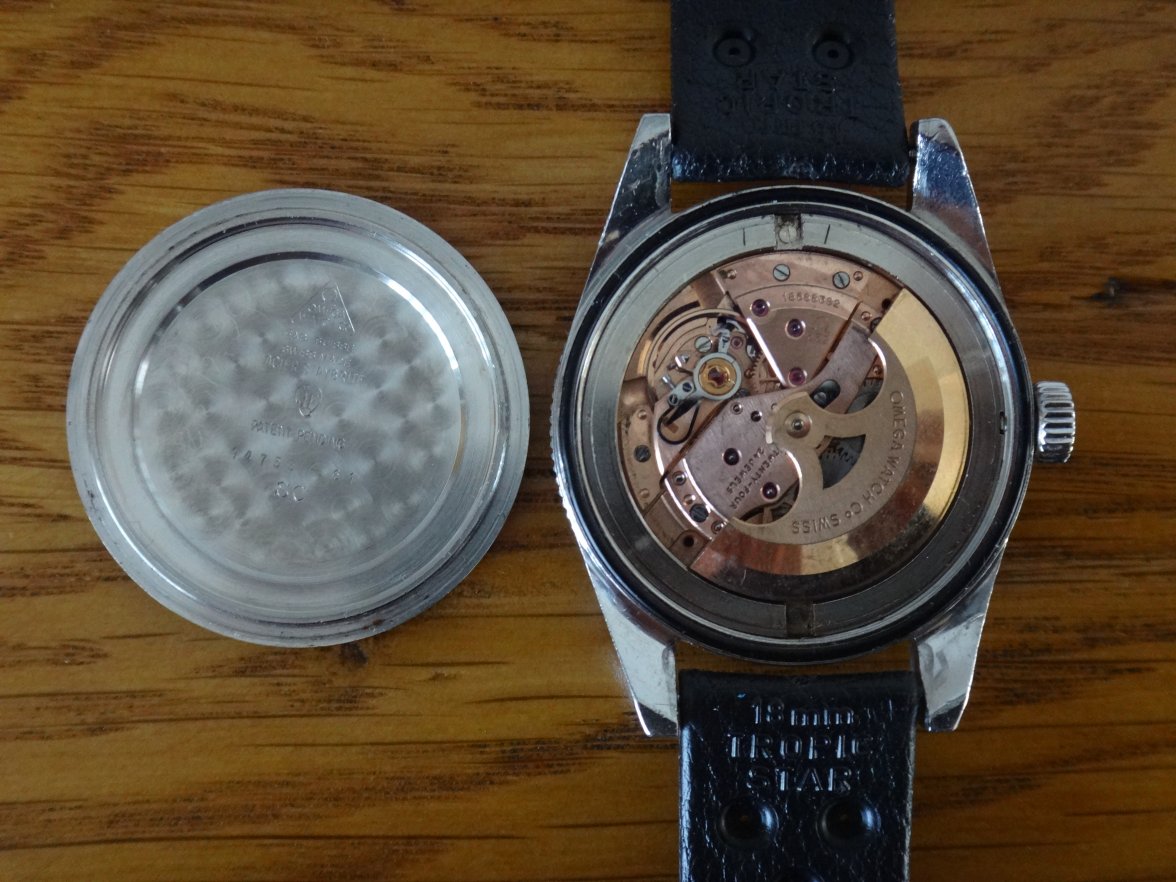 O76h Omega Seamaster 300 14755 1961.JPG