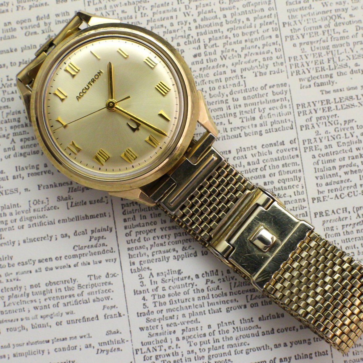 Accutron.jpg Accutron.jpg