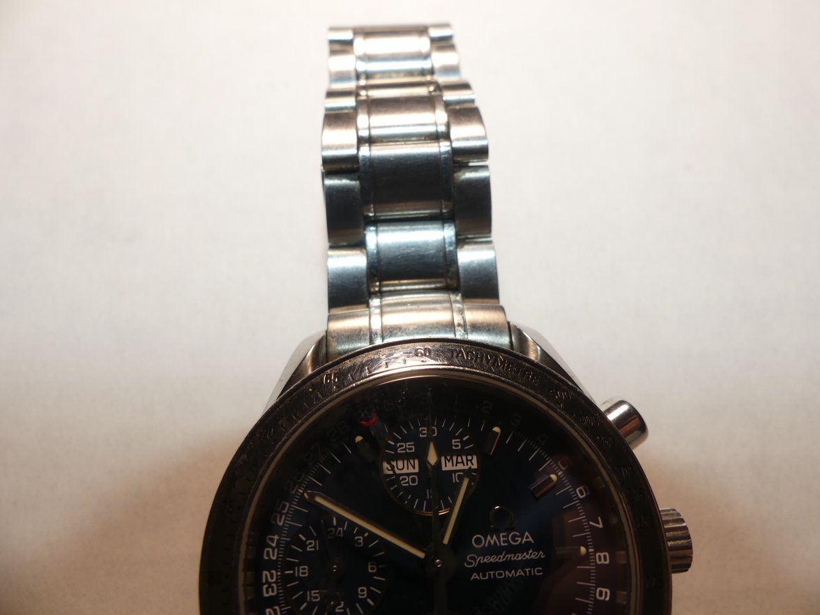 Omega Speedmaster 3523.80 In Pictures 