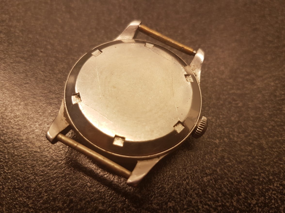 Information on vintage Omega 2384-6 (several photos) (Now updated with ...