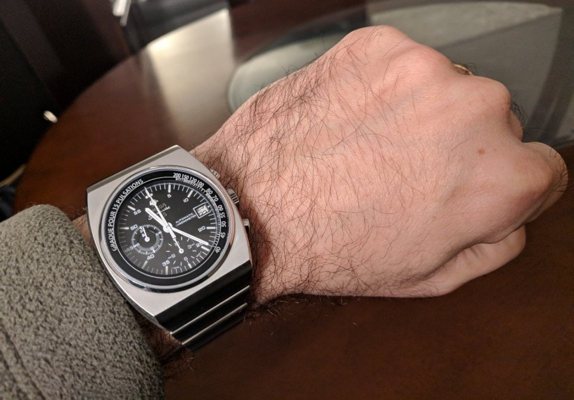 wrist_shot01.jpg