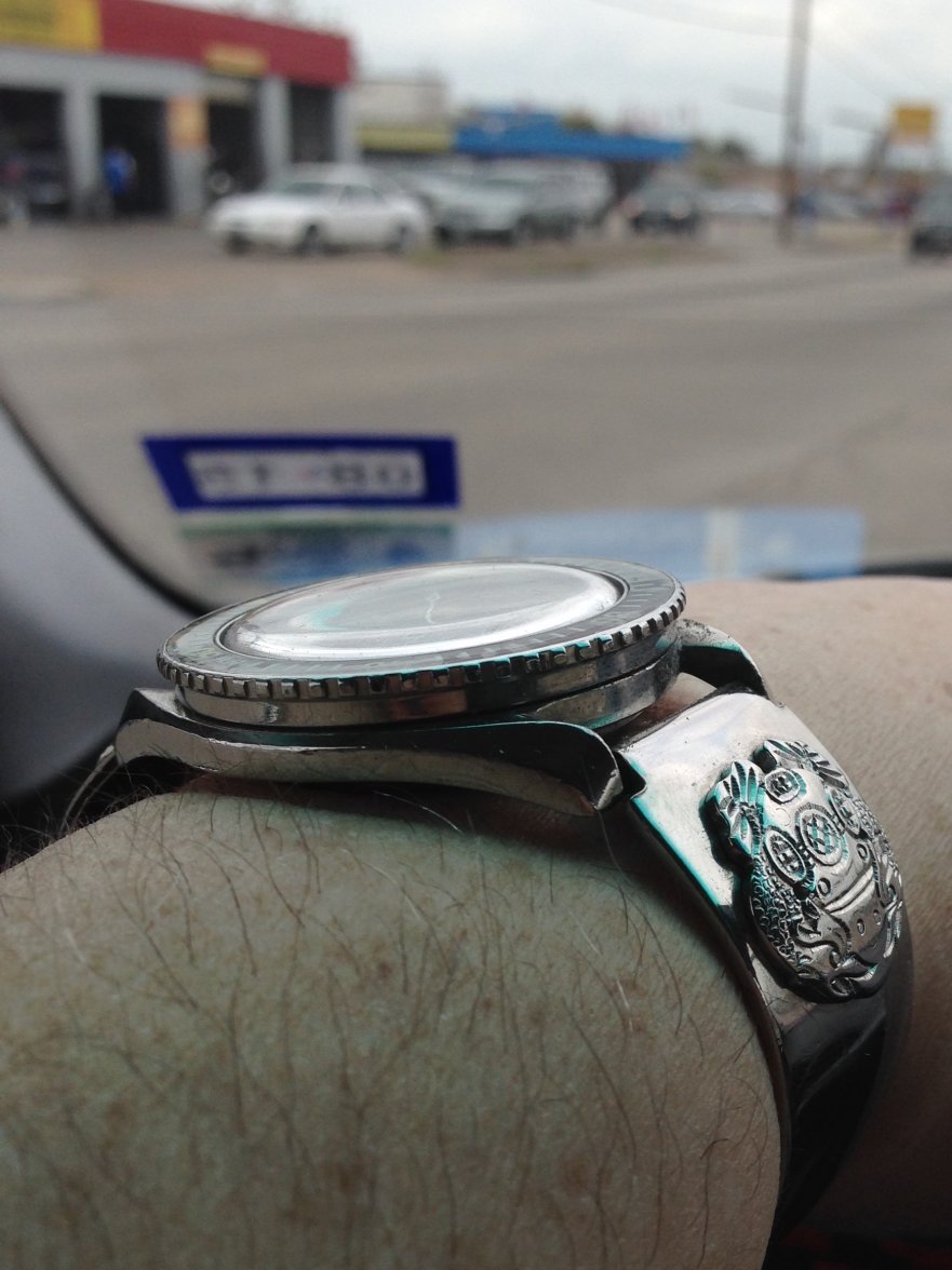 Seamaster 300 on Olongapo Bracelet.jpg