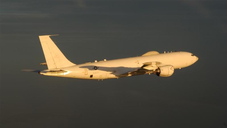 E-6B fly 2.jpg E-6B fly 2.jpg