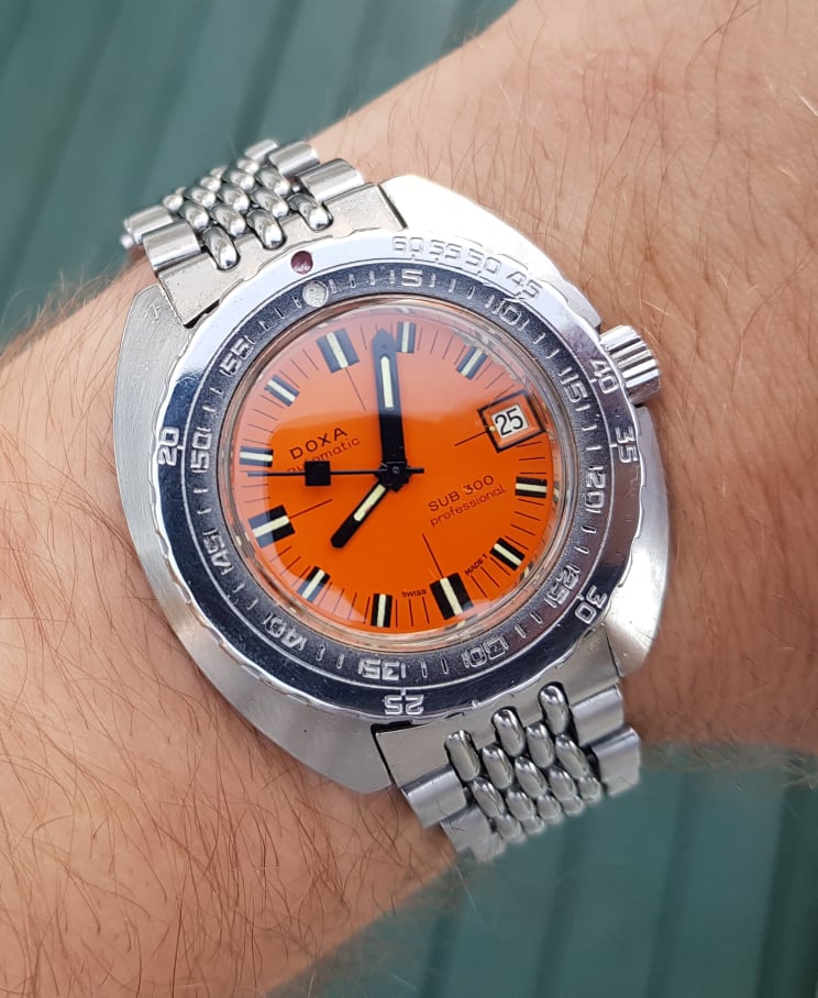 DoxaSUB300.jpg