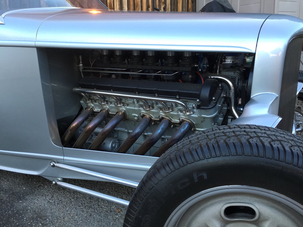 Bob's roadster 1.JPG