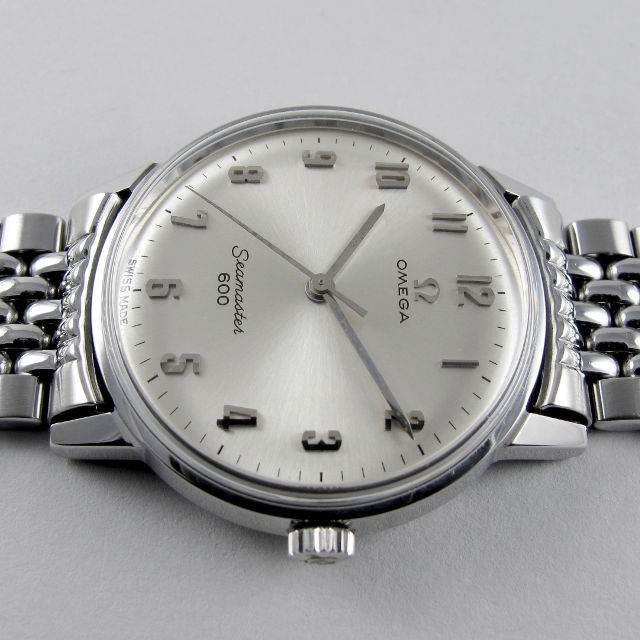 Omega 2025 arabic numerals